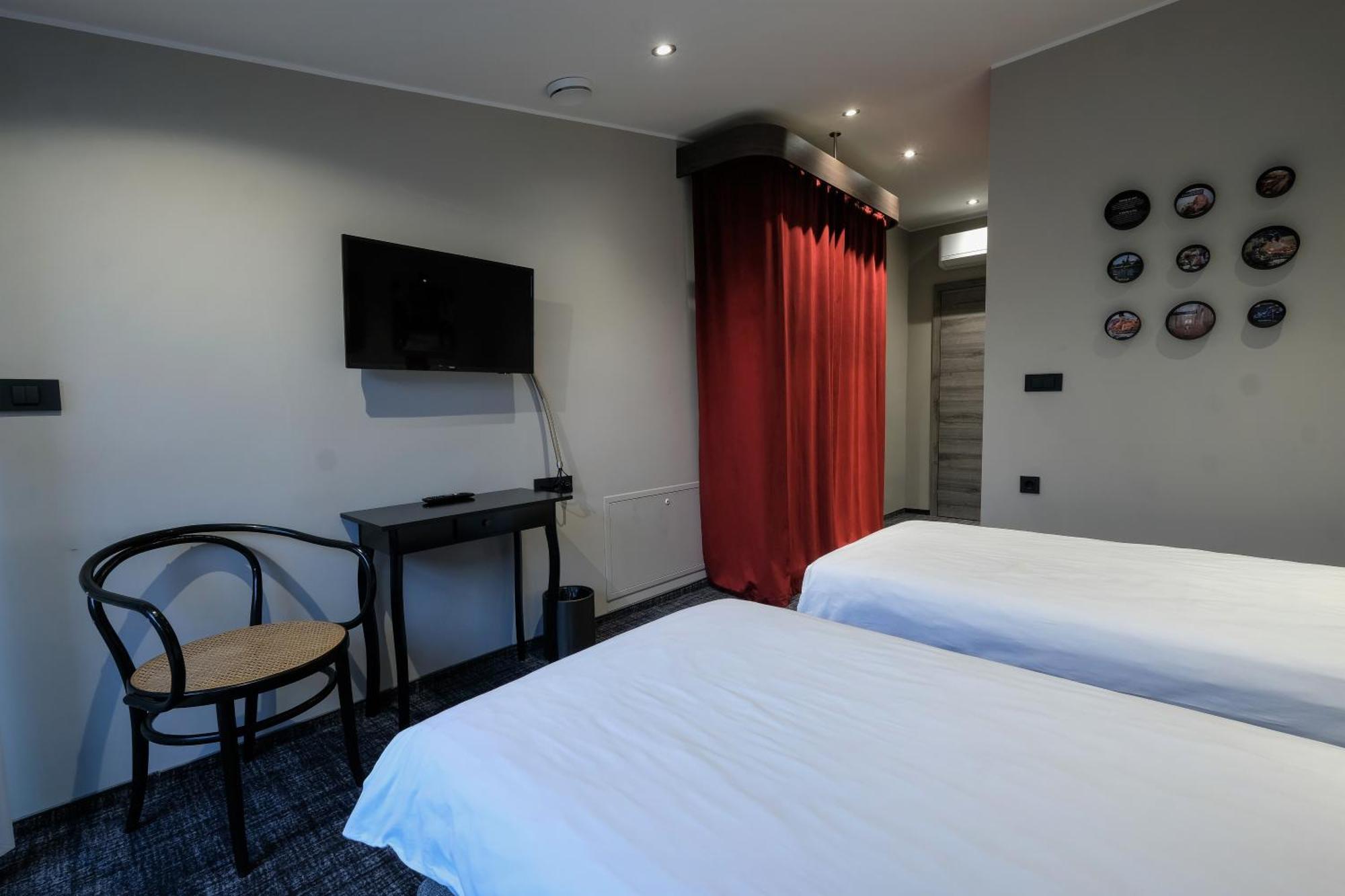 Hotel Kunst คริชโค ห้อง รูปภาพ