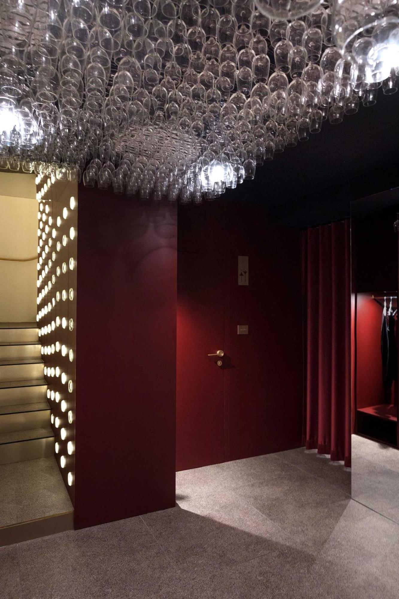Hotel Kunst คริชโค ภายนอก รูปภาพ
